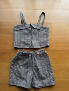 ブランシェス　チェック柄 トップスとショートパンツセット