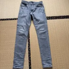 Item thumbnail for item b11919f4-4d22-4321-b11f-80d0d8a8fe9b