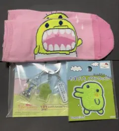 プチプチおみせっち たまごっち 一番くじ　３連アクリルチャーム　靴下