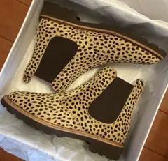 新品✨23.5cm あしながおじさん サイドゴア ショートブーツ ヒョウ 豹柄のサムネイル
