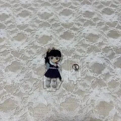 鬼滅の刃　繋がるアクリルスタンド　栗花落カナヲ