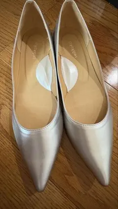 velikoko パンプス シルバー 25.5cmのサムネイル