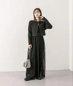 ブラック キャミワンピース チュールレイヤード