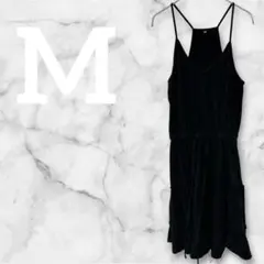 匿名配送❣️ブラック 【M 】キャミワンピース　フリル裾