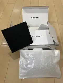 シャネル　箱　ショッパーバッグ　封筒