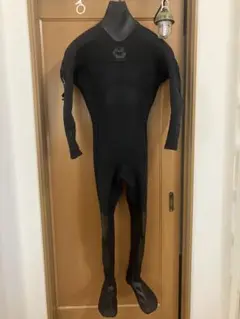 Item thumbnail for item d418a5cd-d0a3-44fc-bebb-bcc7b2cd8b73