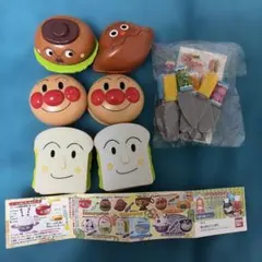 アンパンマン　ガチャガチャ　カプセルトントン　ガチャガチャ　おままごと