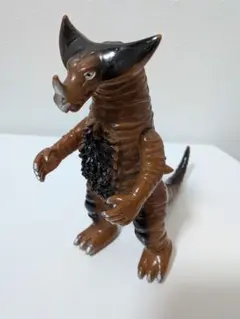 ソフビ3点セット　ゴモラ　ヒッポリト星人　メカバルタン 怪獣 フィギュア