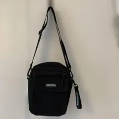 outdoorショルダーバッグのサムネイル