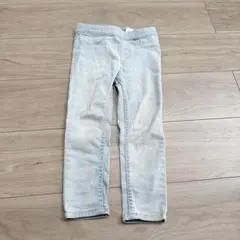 Item thumbnail for item b7430d42-99fe-4105-9e83-4f246a72e079