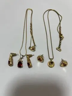 クリスチャンディオール　ネックレス　ピアス　セット　稀少　瓶蓋　カラーストーン