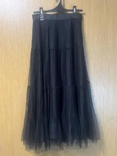 STRAWBERRY FIELDS　黒フレアティアードスカート