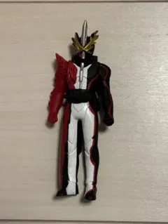 ソフビヒーロー 仮面ライダーセイバー 食玩