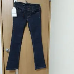 Item thumbnail for item d2b6dd33-9e97-419b-a35f-9a83b549406b