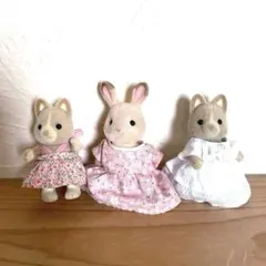 ⑥初期　シルバニアファミリー・オークルイヌ・ショコラウサギのお母さん