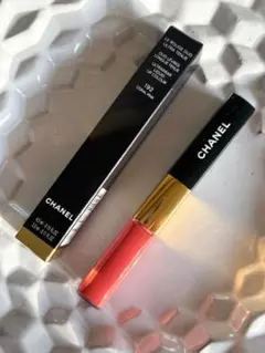 完売限定色・シャネル　ルルージュデュオウルトラトゥニュ　192 コーラルピンク