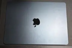 MacBook Air M2 13.6インチ16GB/256GB BT100%