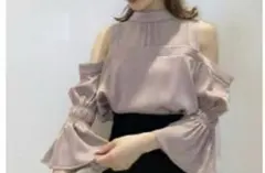 SNIDEL オフショルダー ブラウス ピンクブラウンのサムネイル