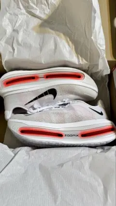 【期間限定値下げ】NIKE ボメロ　プレミアム　27.5cm