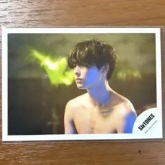 松村北斗　SixTONES 公式写真