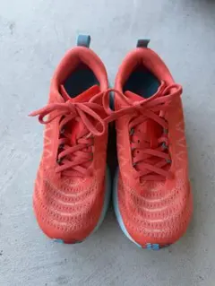 オレンジ メッシュ ランニングシューズ