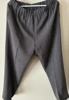 茶系グレーのパンツ　5L
