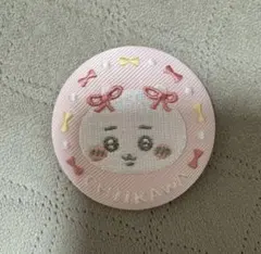 【ちいかわ】Biscuit2刺繍缶バッジ1点
