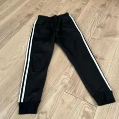 黒のストライプロングパンツ