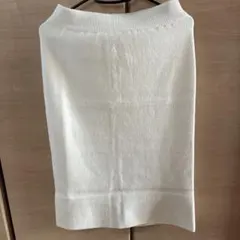 ホワイトニットタイトスカート スリット入り