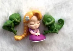 肩ズンfig. 塔の上のラプンツェル　ラプンツェル１個　パスカル2個セット