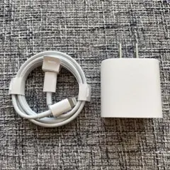 Apple純正品20W充電器とLightningケーブルセット