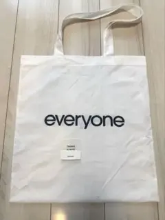 ステッカー付】everyone ショッパー トートバッグ - メルカリ