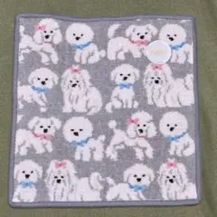 【新品未使用】モフモフワンチャン　FEILER 犬柄 グレー ハンカチ