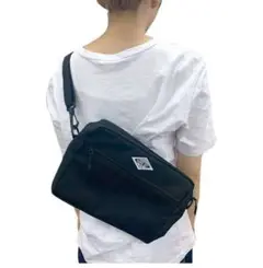 ブラック ショルダーバッグ メッシュポケット付き