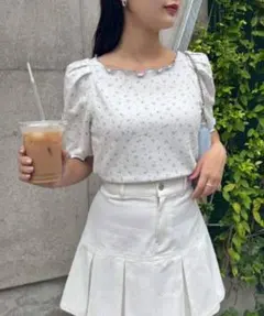 one after another NICE CLAUP 花柄カットソー 半袖のサムネイル