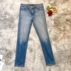 UNIQLO ユニクロ（L）ハイライズスマートシェイプジーンズ スリム こなれ感