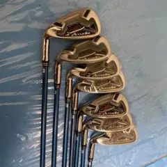 Item thumbnail for item 86470ace-a2c4-4e7a-87a0-abbca20fca98