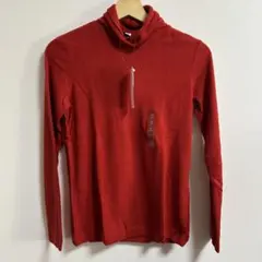タグ付　ユニクロ　ヒートテックフリースタートルネックT 長袖　レッド　Mサイズ