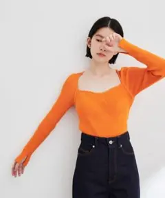 【ADAM ET ROPÉ/アダムエロペ】カップインニットプルオーバー　オレンジ