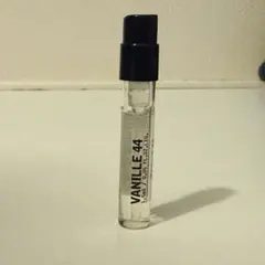 LE LABO VANILLE 44 香水 サンプルのサムネイル