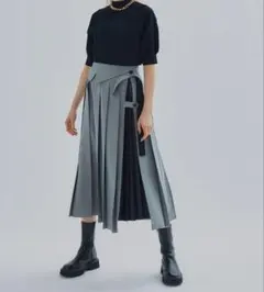 UNITED TOKYOプリーツスカート