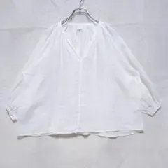 テチチ Vネック 長袖ブラウス ホワイト 後ろギャザー Fサイズ