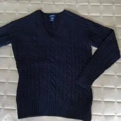 ギャップ　Ｖネックセーター