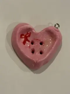 ハート型ピンクチャーム ウィッシュコア キーホルダー 粘土 ボタンコア