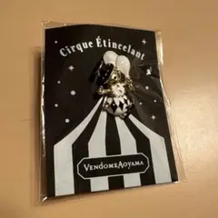 ヴァンドーム青山　ブローチのサムネイル