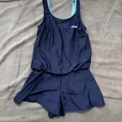FILA ネイビー スポーツ用水着 体型隠しワンピース型 160センチ