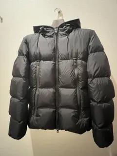 MONCLER モンクラー