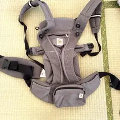 美品　エルゴベビー　ベビーキャリアオムニブリーズ