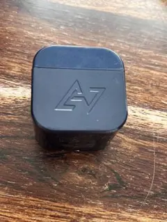 【ジャンク品】AVIOT ワイヤレスイヤホン ケースのサムネイル