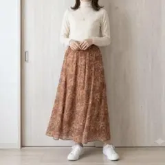 MICHEL KLEIN ミッシェルクラン 総柄 ロング スカート 38 総ゴムのサムネイル